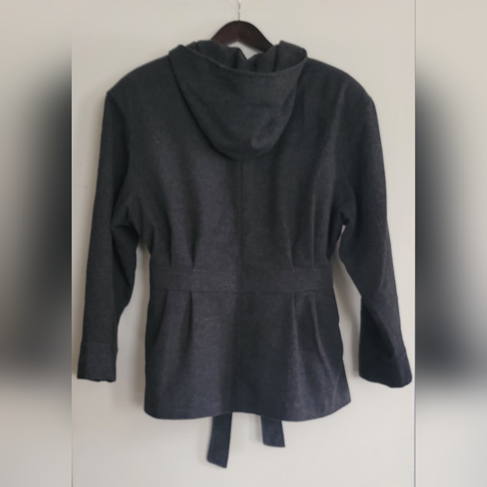 Jacket - Picture 4 of 8